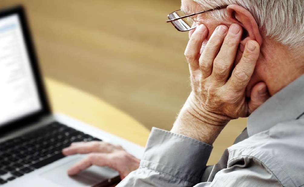 Не хватает на еду и лекарства: в Казахстане растет число работающих пенсионеров